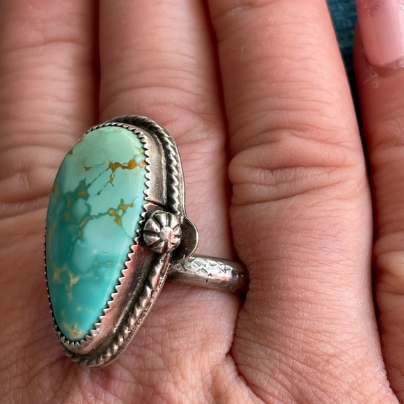 Size 8 product # 0003 turquoise and sterling silver - Picture 2 of 3